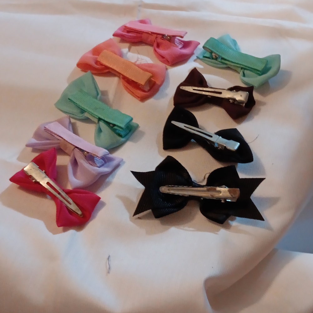 Colorful Bow Hair Clips Set for Kids - Picture 2 of 3
